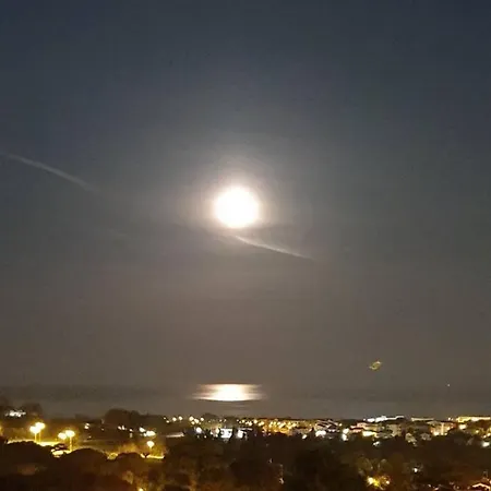 Appartamento Con Meravigliosa Vista Mare Numana 度假居 *